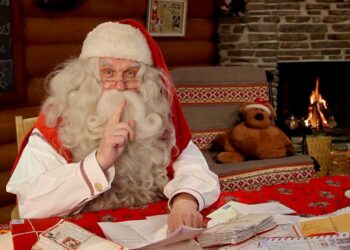 Ζητούνται καθιστοί Αγιοβασίληδες στην Αττική με μισθό 1.000 ευρώ