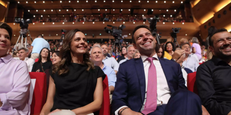 Κασσελάκης: Θα είχα αποσυρθεί αν είχε πει η Αχτσιόγλου «ή βγαίνω πρόεδρος ή φεύγω»