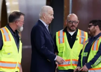 Μπάιντεν: Αποκάλεσε… βουλευτή τον Τραμπ – «Έχω τους κωδικούς να ανατινάξω τον κόσμο»