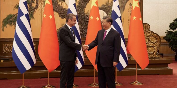 Ο Μητσοτάκης συναντήθηκε με τον Τζινπίνγκ- Συμφωνία αεροπορικών συνδέσεων Ελλάδας – Κίνας