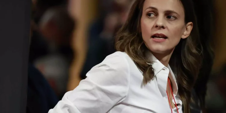 ΣΥΡΙΖΑ: Η επόμενη μέρα – Μένει μέχρι να φύγει η Έφη Αχτσιόγλου