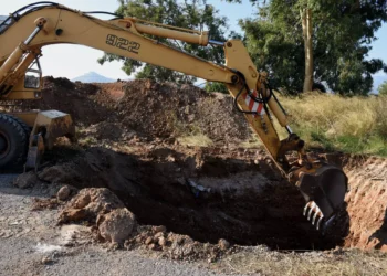 Αχαΐα: Νεκρός 50χρονος εργάτης – Θάφτηκε ζωντανός κάτω από τόνους χώμα