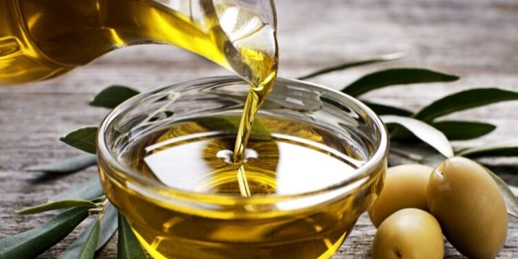 Γιατί διπλασιάστηκε η τιμή για το ελαιόλαδο στο ράφι [πίνακας]