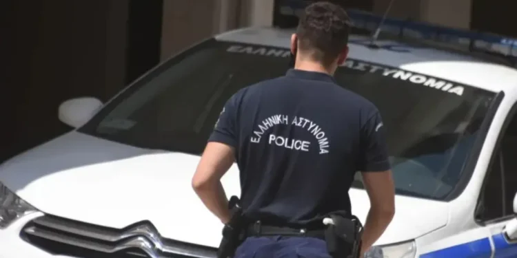 Βόλος: Επιδειξίας ακούμπησε τα γεννητικά του όργανα σε νεαρή κοπέλα