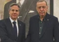 Γιατί «αναγκάστηκε» ο Μπλίνκεν να πάει στην Άγκυρα – «Ταύρος εν υαλοπωλείω» ο Ερντογάν με Ισραήλ και Δύση