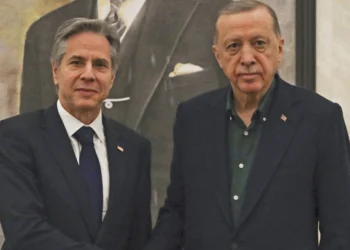 Γιατί «αναγκάστηκε» ο Μπλίνκεν να πάει στην Άγκυρα – «Ταύρος εν υαλοπωλείω» ο Ερντογάν με Ισραήλ και Δύση