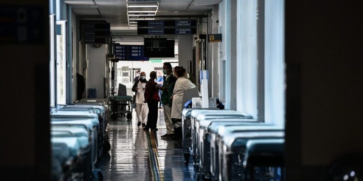 Βύρωνας: Το κοκτέιλ ναρκωτικών που πήρε η 16χρονη – Οι συγκλονιστικοί διάλογοι των φίλων της