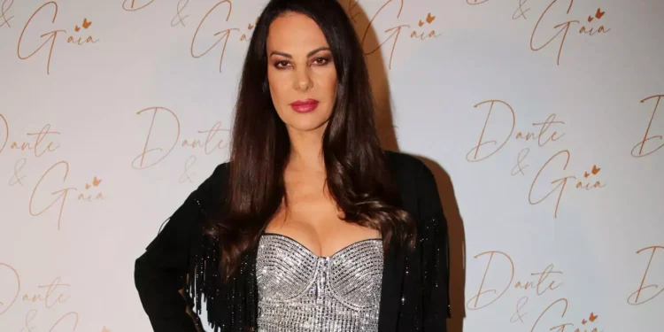 Συνελήφθη η Εύη Βατίδου – Ακολούθησε, εμβόλισε μοτοσικλέτα και τραυμάτισε σοβαρά μία 57χρονη