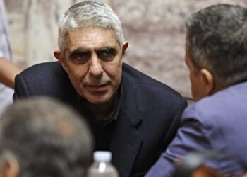 Τσίπρας σε Αχτσιόγλου: Ένα κόμμα δεν είναι ξενοδοχείο, μένω μέχρι να φύγω – Αυτά τελειώνουν τώρα