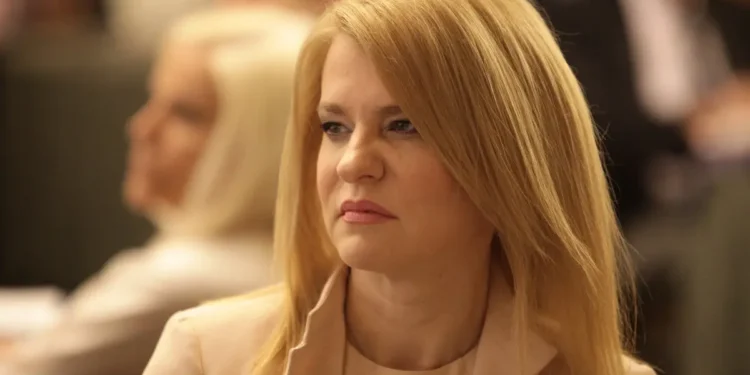 Τζάκρη: Ο Κασσελάκης ήρθε για να μείνει – Με τον αλληλοσπαραγμό δίνουμε την εικόνα τσίρκου