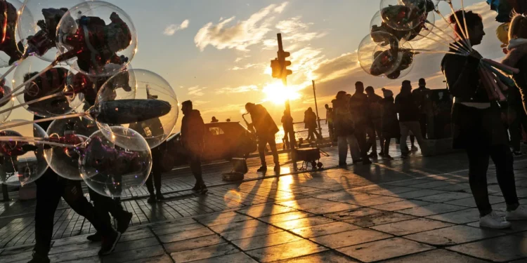 Ριζική αλλαγή του καιρού από το Σαββατοκύριακο -Θα θυμίσει χειμώνα με τσουχτερό κρύο