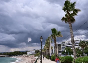 Χειμώνας για 48 ώρες με πρωινές βροχές και κάθετη πτώση θερμοκρασίας – Αναλυτική πρόβλεψη ανά περιοχή