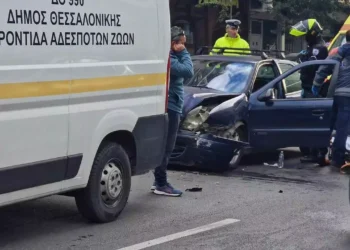Θεσσαλονίκη: Νεκρός ο άνδρας που έπαθε ανακοπή και προκάλεσε την καραμπόλα