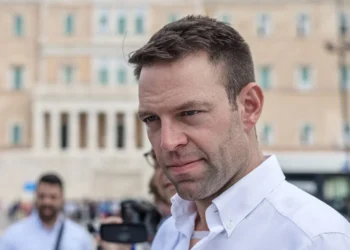 ΣΥΡΙΖΑ: Ψάχνει συμμάχους ο Κασσελάκης μετά τη διάσπαση – Στη Νεολαία σήμερα η σκυτάλη των αποχωρήσεων