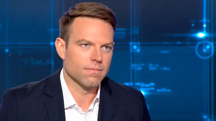 Στέφανος Κασσελάκης: Το άνοιγμα δια της… αποστασίας στην Αχτσιόγλου, η αγάπη στον Τσίπρα και το «ναι» στον φράχτη