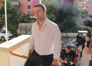 Κασσελάκης: Δεν πήγα στον Σημίτη γιατί τί δουλειά έχω με αυτούς που σπατάλησαν δισεκατομμύρια του λαού;