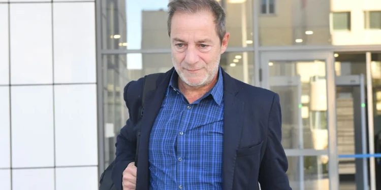 Δημήτρης Λιγνάδης: Για τον Σεπτέμβριο του ’24 αναβλήθηκε η δίκη στο Εφετείο για τους βιασμούς ανηλίκων και νεαρών ανδρών που του αποδίδονται