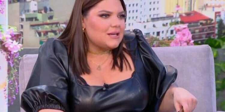 Δανάη Μπάρκα: «Με έβγαζαν φωτογραφίες στη θάλασσα για να τις ανεβάσουν στο TikTok»