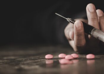 Βύρωνας: Πέθανε η 16χρονη που ήταν σε κώμα μετά από χρήση «κοκτέιλ» ναρκωτικών