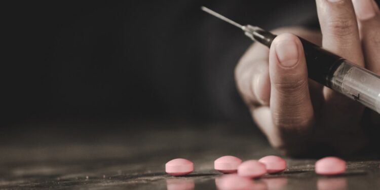 Βύρωνας: Πέθανε η 16χρονη που ήταν σε κώμα μετά από χρήση «κοκτέιλ» ναρκωτικών