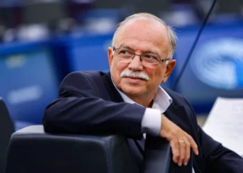 ΣΥΡΙΖΑ: Αποχώρησε και ο Δημήτρης Παπαδημούλης