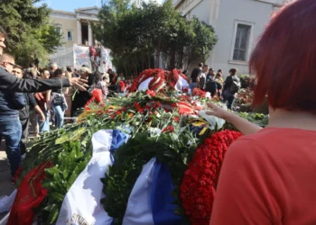 Πολυτεχνείο: Κλειστό το κέντρο της Αθήνας για την επέτειο – Στις 15:00 η πορεία, «ρολά» σε 4 σταθμούς του Μετρό