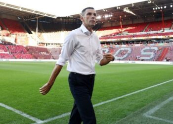 Εθνική Ελλάδας: Χαμός με τη δήλωση Πογέτ – «Απλήρωτος 8 μήνες ο βοηθός μου, για αυτό δεν είναι εδώ»