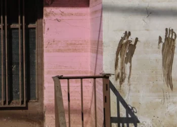 Ενδοοικογενειακή βία στην Κρήτη: Μαχαίρωσε στο στήθος τον σύζυγό της στην Ιεράπετρα