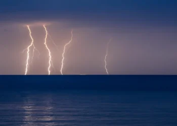 Η κακοκαιρία «Π» θα σαρώσει τη χώρα με καταιγίδες και χαλάζι από σήμερα -10 περιοχές «στα κόκκινα»