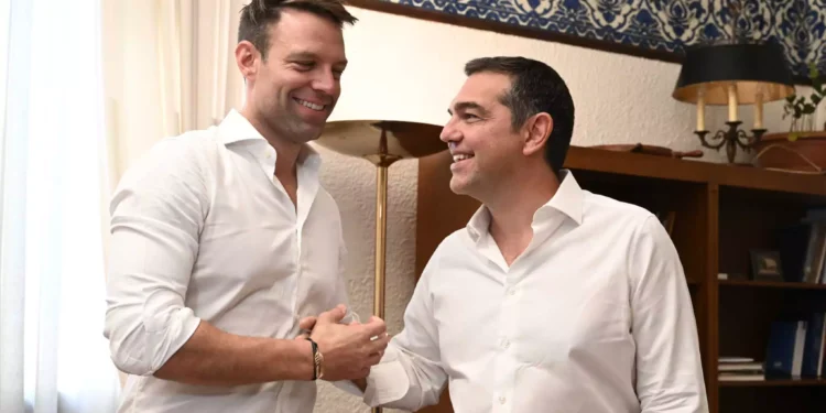 Ο Τσίπρας συνάντησε τον Κασσελάκη μετά τις ραγδαίες εξελίξεις στον ΣΥΡΙΖΑ