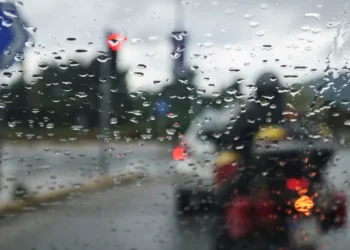 Καιρός: Εξασθενούν από σήμερα τα φαινόμενα – Σε ποιες περιοχές θα βρέξει