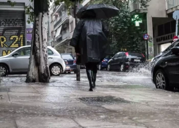 Καιρός: Έρχονται ισχυρές βροχές και καταιγίδες απόψε – Έκτακτο δελτίο από την ΕΜΥ