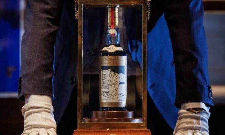 Μacallan: To πιο ακριβό μπουκάλι ουίσκι στον κόσμο – Η αστρονομική τιμή που «έπιασε»