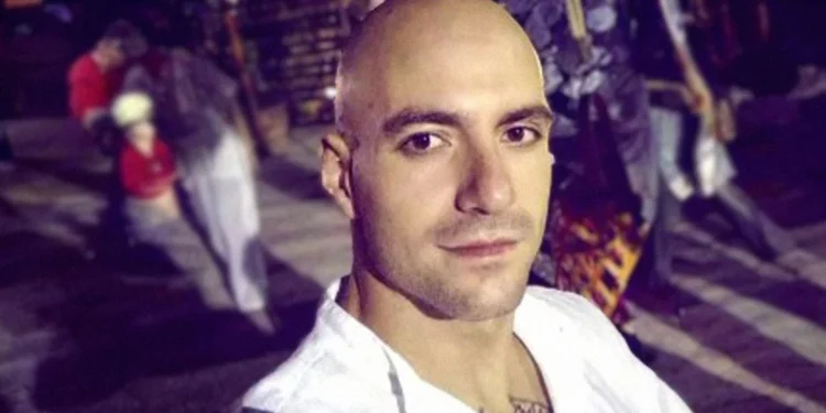 Πέθανε ο αστυνομικός που χτυπήθηκε από φωτοβολίδα στα επεισόδια στου Ρέντη