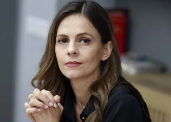 Αχτσιόγλου: Ο Κασσελάκης δεν έχει σχέση με την Αριστερά – Αν θέλαμε τις καρέκλες θα μέναμε στον ΣΥΡΙΖΑ