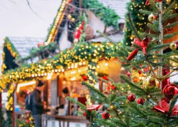 Κομισιόν: Συναγερμός στην Ευρώπη ενόψει Χριστουγέννων – «Τεράστιος κίνδυνος τρομοκρατικών επιθέσεων» λέει η Γιόχανσον