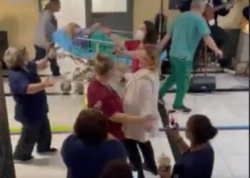 «Ξεπέρασαν τους Monty Python» – Οργή στο twitter με το γλέντι στον Ερυθρό Σταυρό