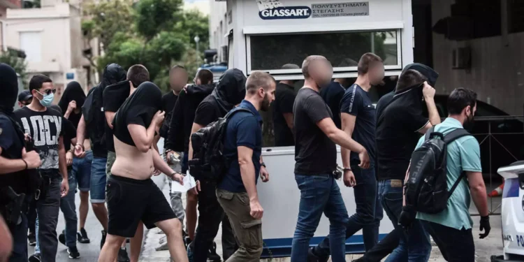 Δολοφονία Μιχάλη Κατσούρη: Εκτός φυλακής και οι 105 προφυλακισμένοι κατηγορούμενοι