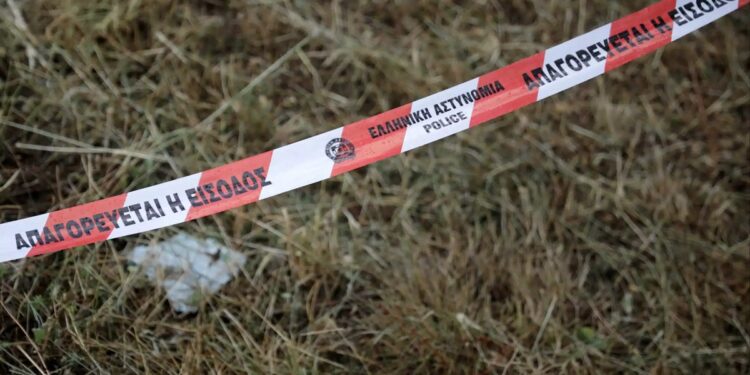 Θρίλερ στη Θεσσαλονίκη: Νεαρή βρέθηκε νεκρή στην άκρη του δρόμου