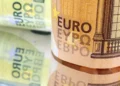 «Mπόνους» 300 ευρώ για μακροχρόνια άνεργους: Έρχεται καταβολή σε 50.000 δικαιούχους το 2024