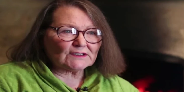 Μέντιουμ «διαβάζει» τα σπαράγγια και «βλέπει» το μέλλον: Αυτές είναι οι προβλέψεις του για το 2024