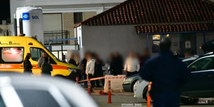 Ναύπλιο: «Προσπαθούσαμε να καλύψουμε ασθενείς και να προστατευτούμε» λένε εργαζόμενοι στο νοσοκομείο για τους πυροβολισμούς από Ρομά