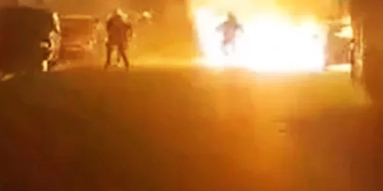 Ρέντη: Ελεύθεροι και οι 424 προσαχθέντες – Μάχη για να κρατηθεί στη ζωή δίνει ο αστυνομικός