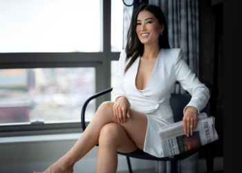 Χωρίς ταμπού: Από λογίστρια στη Wall Street στρίπερ και συνοδός