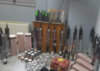 Σέρρες: 27χρονος απείλησε με μαχαίρι 17χρονο για να βγάλει μπλούζα ομάδας