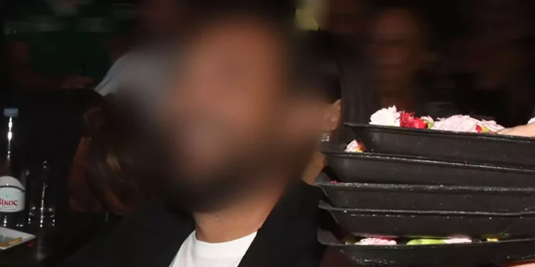 Η χλιδάτη ζωή του αρχηγού της συμμορίας που ξάφριζε το δημόσιο και οι συνομιλίες – «φωτιά» που κατέγραψε ο κοριός