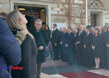 Θεσσαλονίκη – Συγκλονίζει η μητέρα του αστυνομικού: «Βαστάω εγώ, είμαι η μάνα του “Λύγγε”»