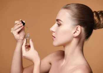 Υαλουρονικό: Τι πρέπει να προσέχουμε σύμφωνα με τον ΕΟΦ