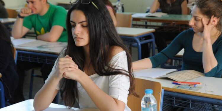 Πανελλήνιες 2024: Ανακοινώθηκαν οι Συντελεστές Ελάχιστης Βάσης Εισαγωγής