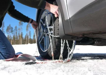 Σε ποιους τροχούς τοποθετούμε τις αλυσίδες; (video)